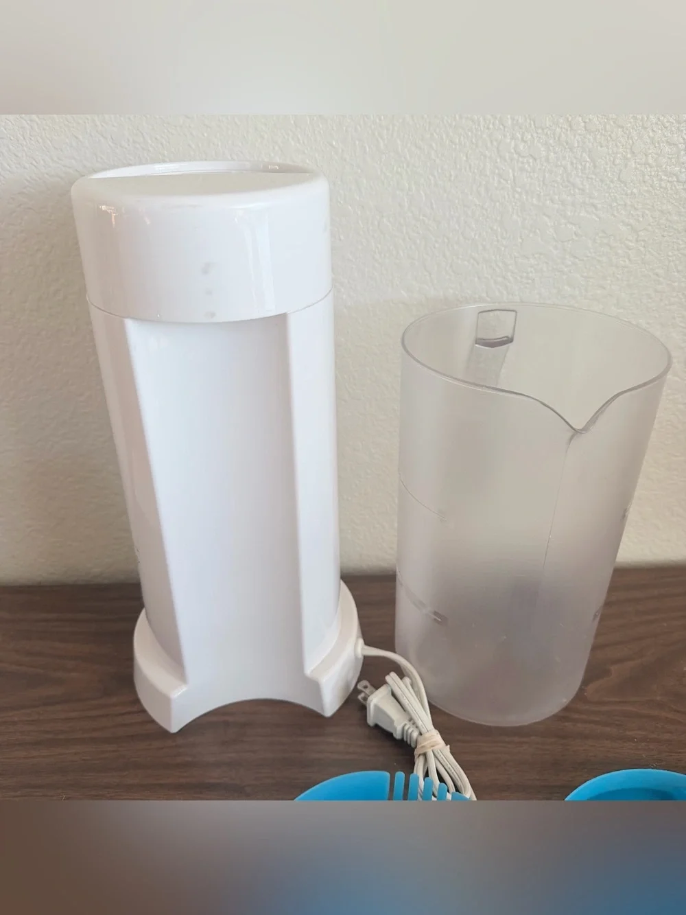 Mr.Coffee Iced Tea Maker 2 Quart Pitcher TM1 Blue Pitcher Lid & Basket Lid Works